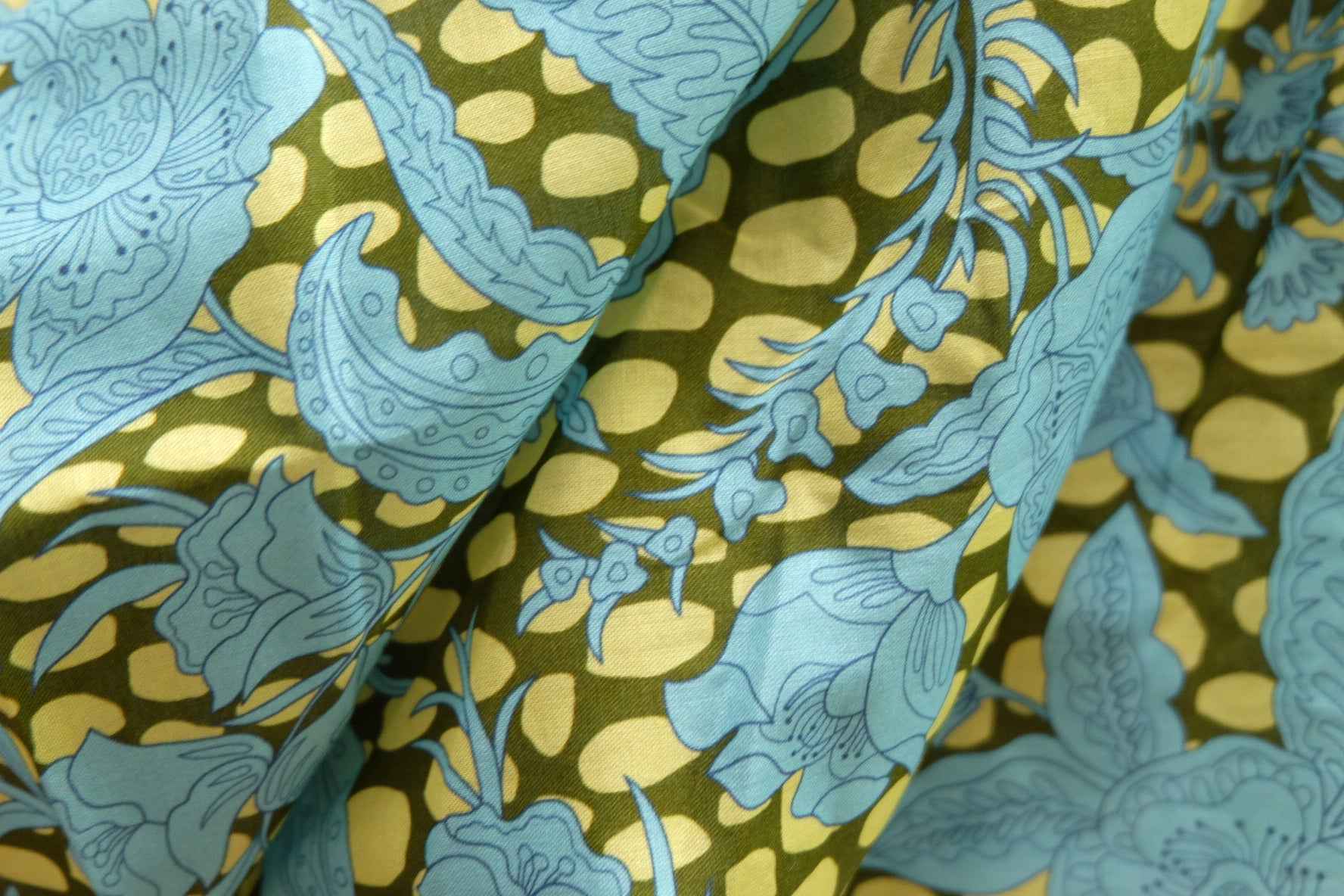 Statement Floral Cotton Lawn — 3.1 yd