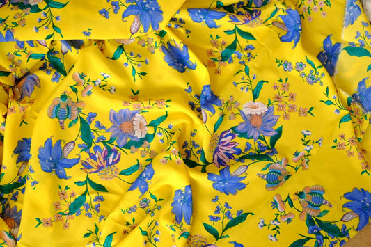 Sunlit Floral Silk Crêpe – 18mm Silk Blend, Dress Weight (Approx. 3 Yards) - BUBBO