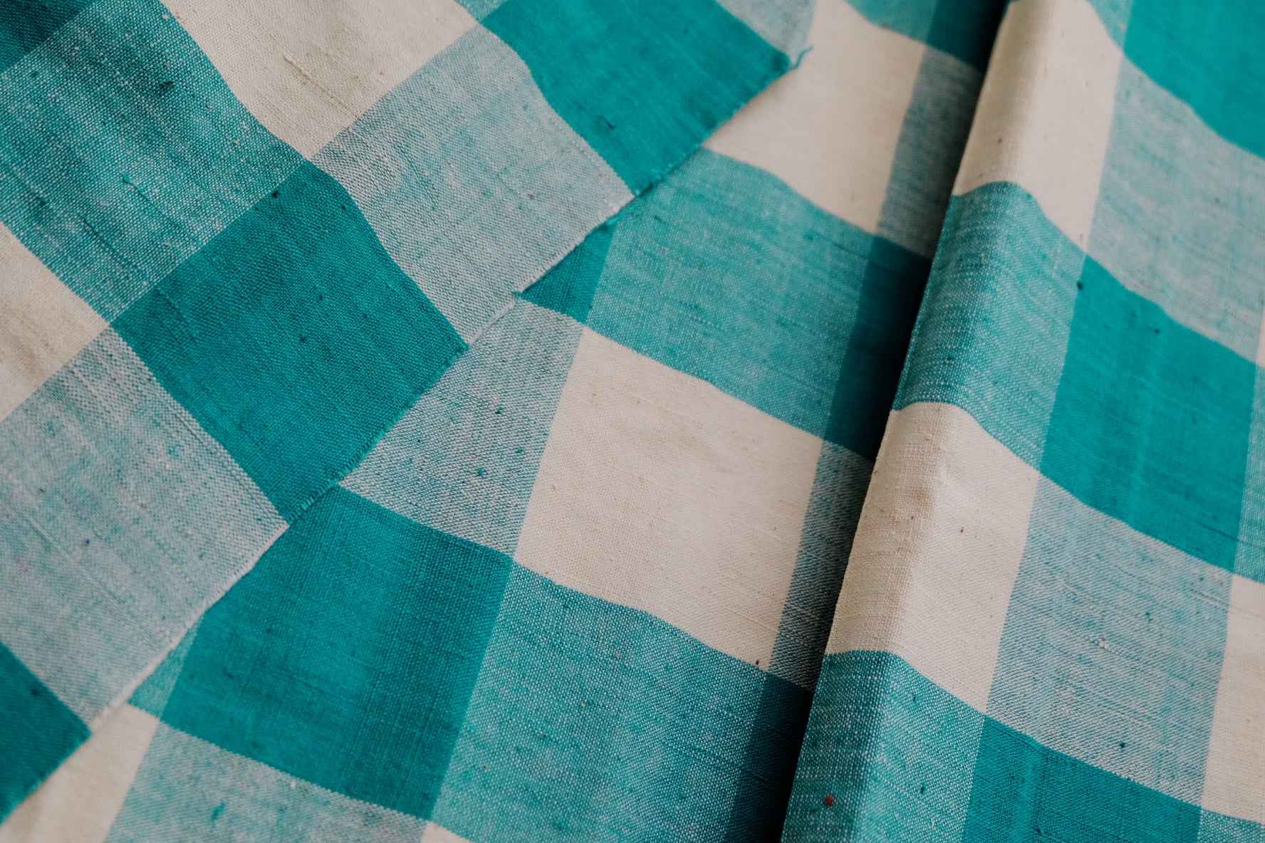 Tai Cang Tofu Check: White & Green Grid Tǔbù - 37cm Width - BUBBO