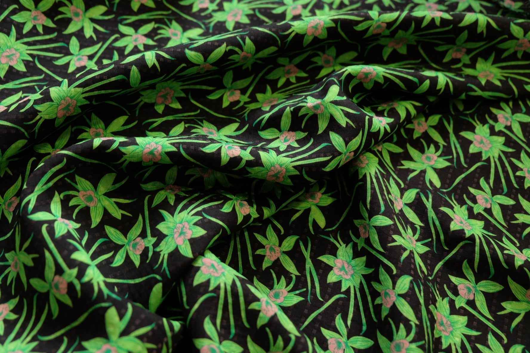 Textured Floral Seersucker Blend Fabric – Statement Skirt Fabric (1.64 yds)