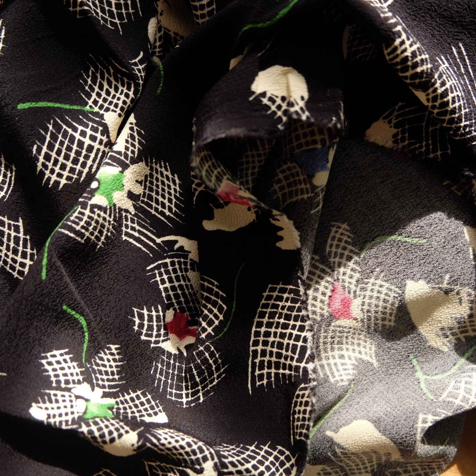 Textured Rayon Crepe Floral Fabric – Drapey Dress Fabric (3.3 yd)