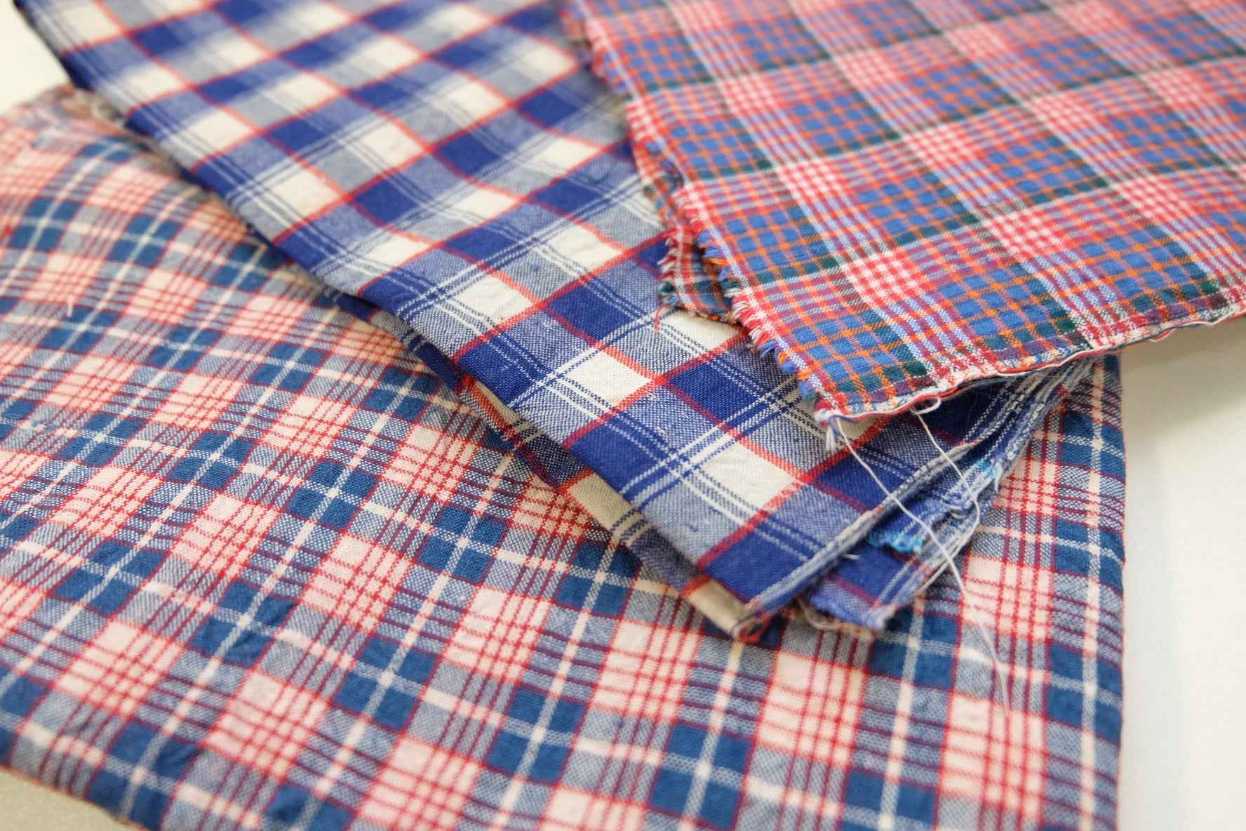 The Classic Pairing Set - Red & Blue Checked Heritage Cloth - BUBBO