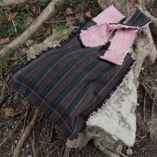 The Earth & Blossom Tote - Artisan Edition A soft tote with hand - dyed pink accents and two inner pockets - BUBBO