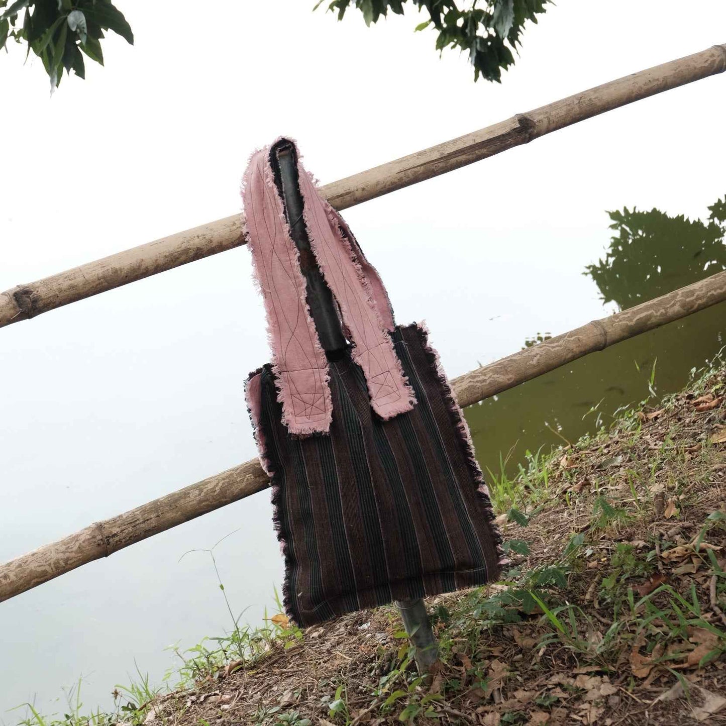 The Earth & Blossom Tote - Artisan Edition A soft tote with hand - dyed pink accents and two inner pockets - BUBBO