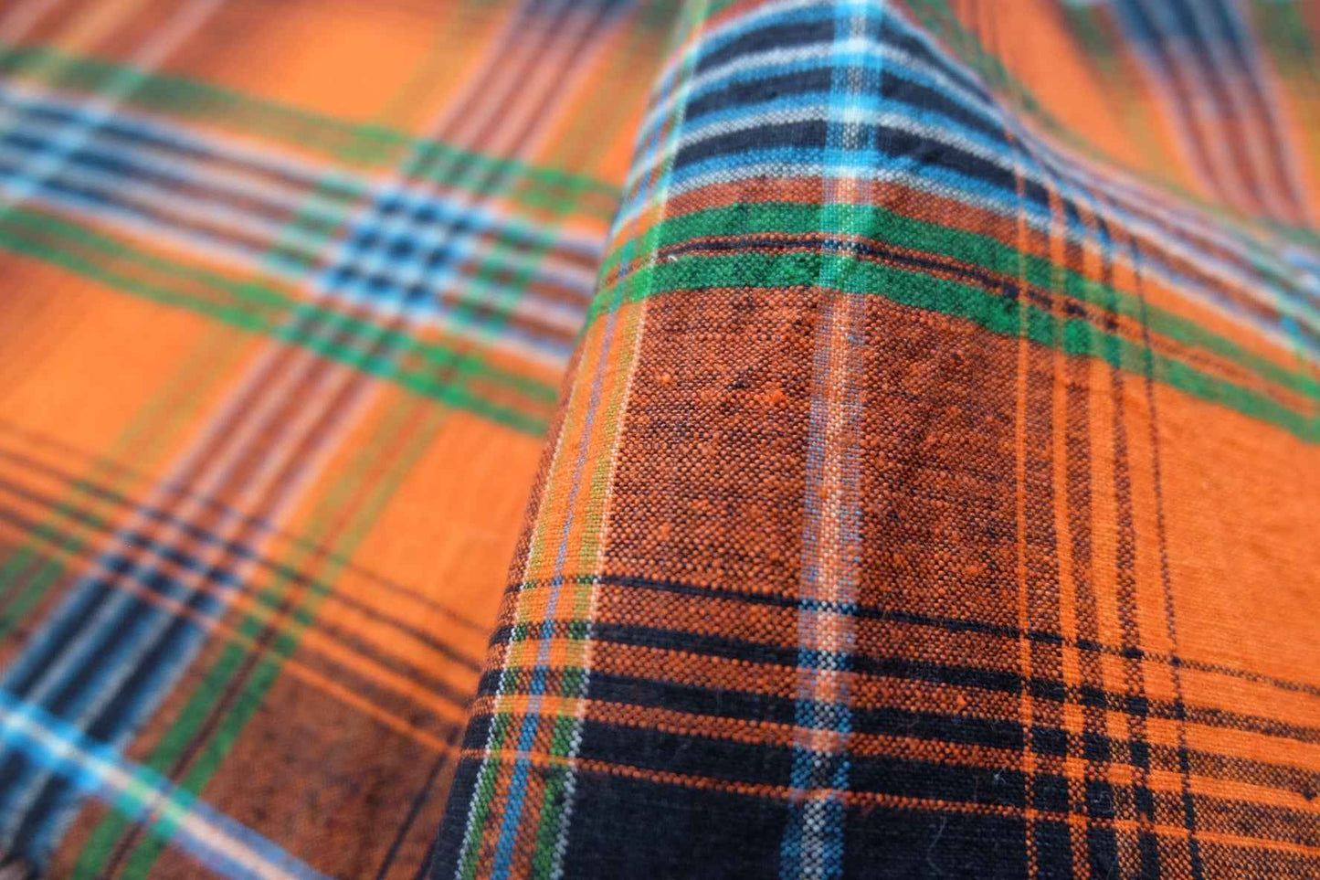 The Northern Chroma Set: A Trio of Bold Harmony - BUBBO