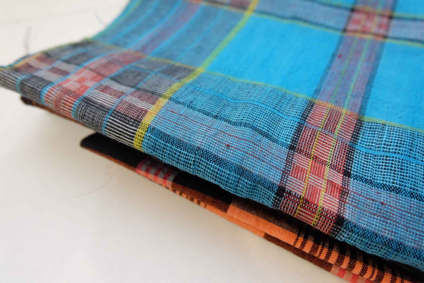 The Northern Chroma Set: A Trio of Bold Harmony - BUBBO