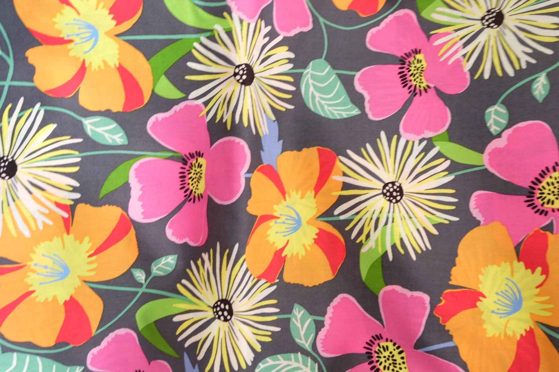 Vera Bradley Floral Cotton – Medium Weight Bag Fabric (3.28 yards)