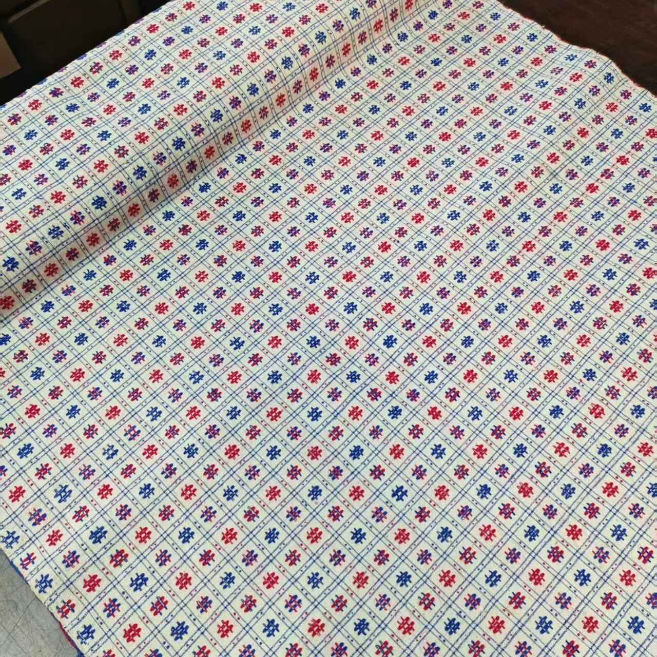 Vintage 1950s 'Cross-Stitch Loom' Southern Tǔbù - Collector's Textile in Indigo & Crimson