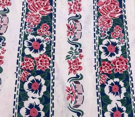 Vintage 'Country Garden' Floral Print - Classic Blossom Heritage Fabric - BUBBO