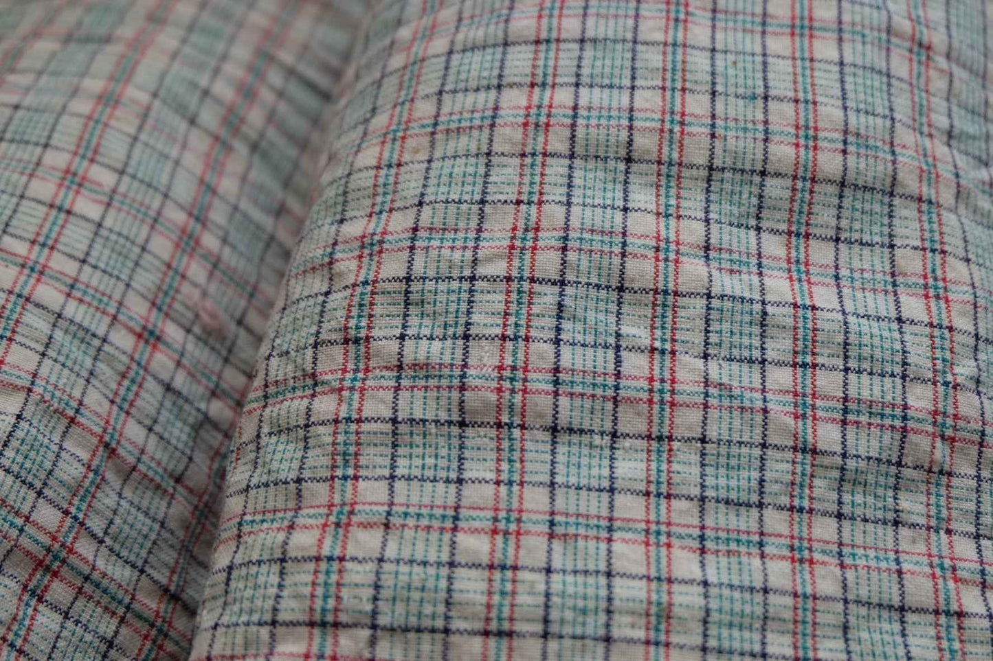 Willow Check Tǔbù: White & Green with Red Accents - 32.5cm Width | Pre - Washed - BUBBO